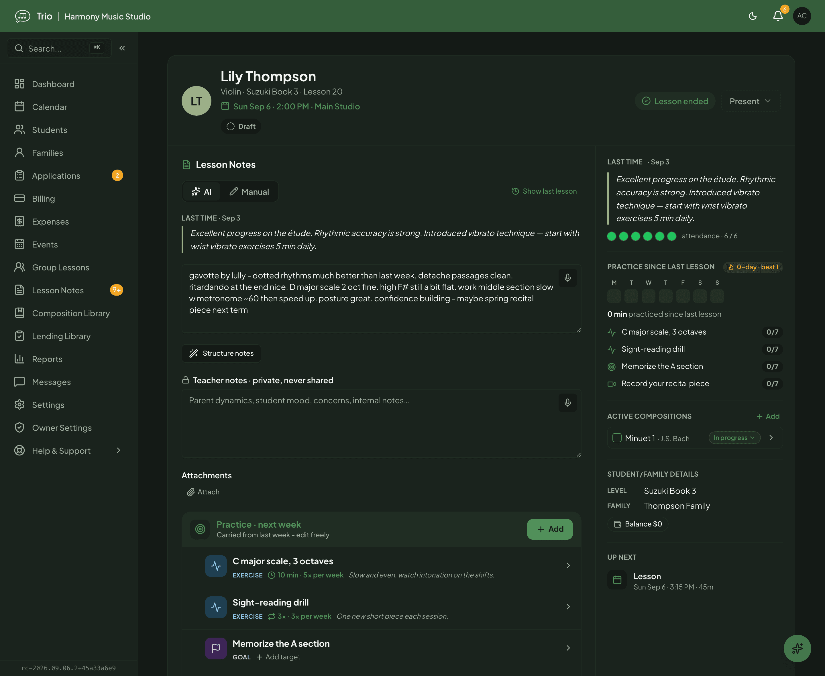 The note editor in AI mode with a box of rough, unstructured lesson input and a Structure notes action.